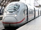 train-4256985_960_720.jpg